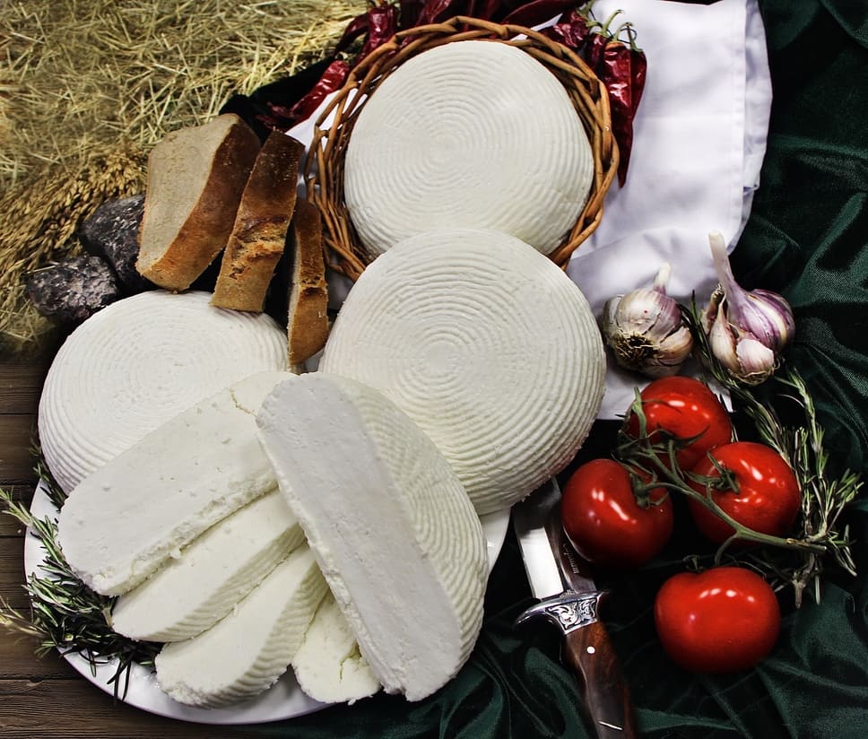 Phô mai “Adygea” mềm từ sữa bò - 1kg4